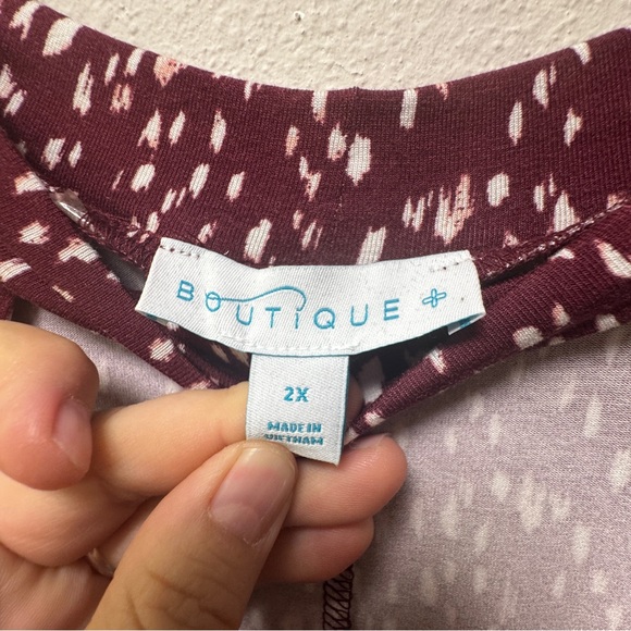 Maroon Casual Dress with V-Neck and Long Sleeves - Picture 5 of 8